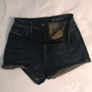 Blanknyc dark wash denim shorts sz 26